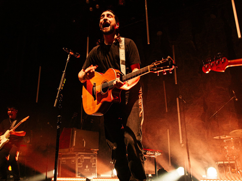 Noah Kahan at Marymoor Amphitheater